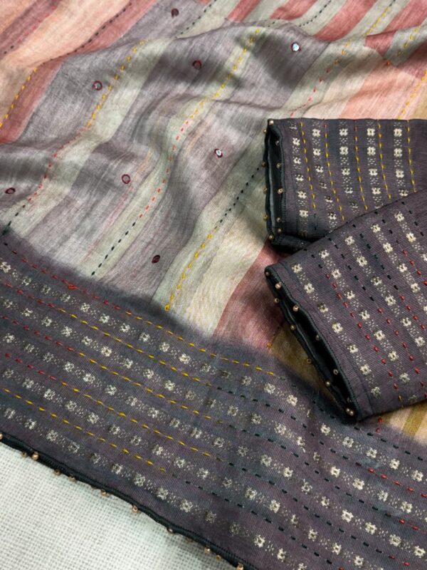 Charcoal Grey multi-tonal striped saree - Image 4